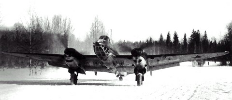 Petlyakov Pe-2 ready to take off (front view)